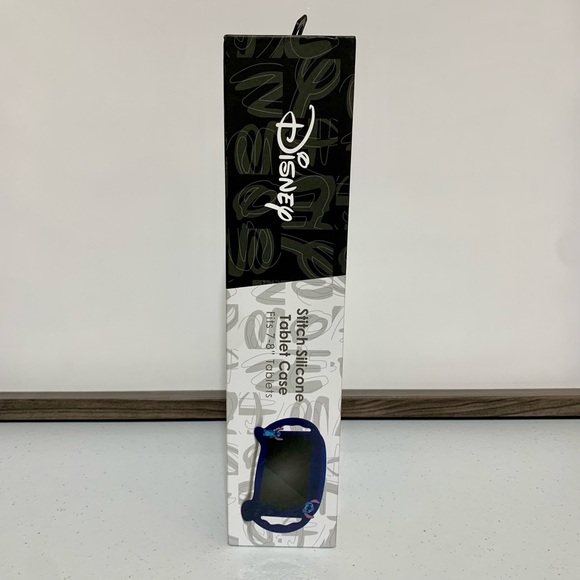 Disney Lilo & Stitch Silicone Tablet Case-New in Box - Picture 4 of 9